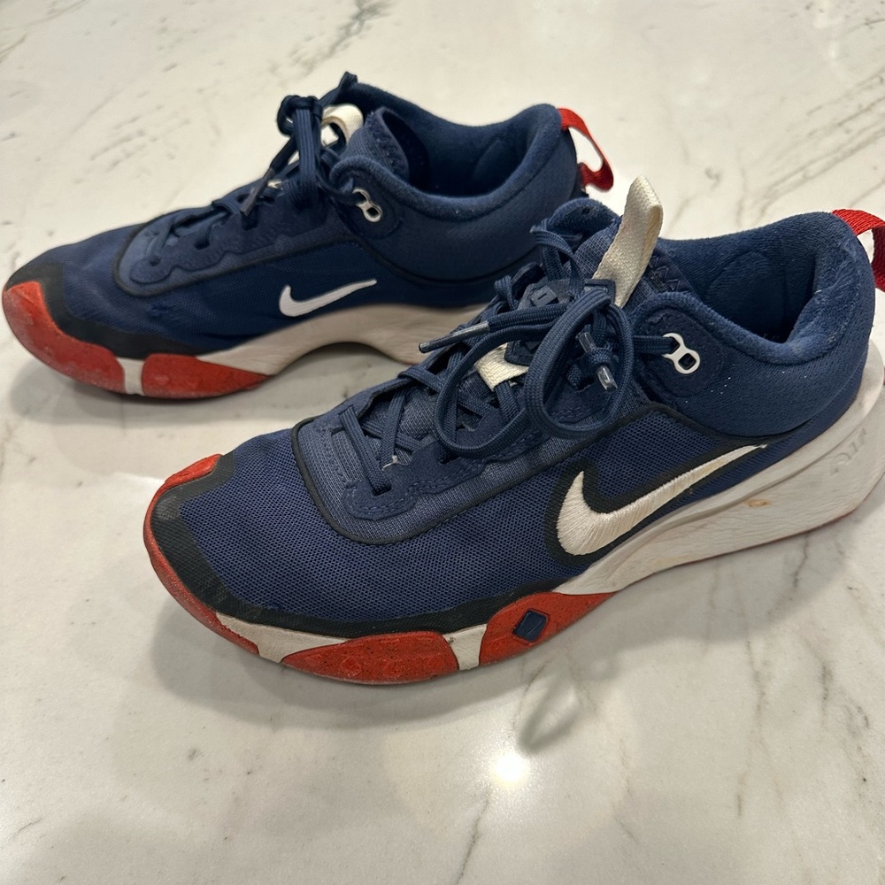 Nike Men’s Turf Training Shoes Size 9